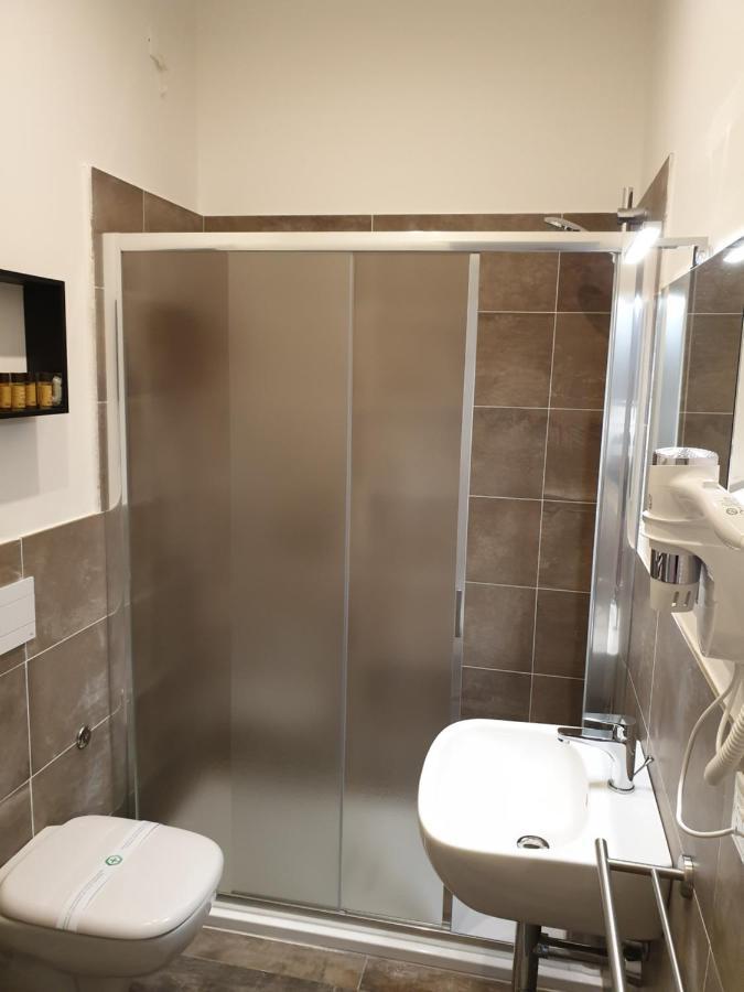 Beautiful Dream Hotel La Spezia Ngoại thất bức ảnh